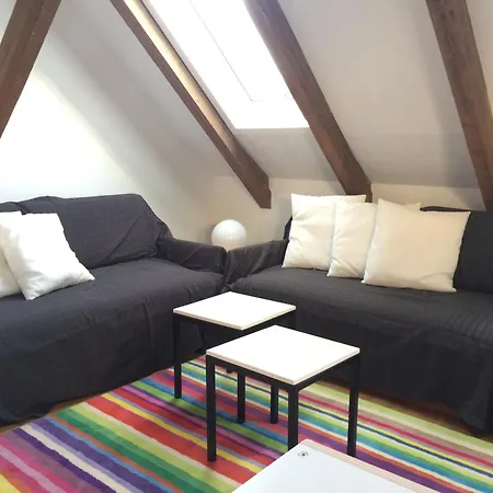 Loft-wohnung Mit Ausblick Und Terrasse Lägenhet *