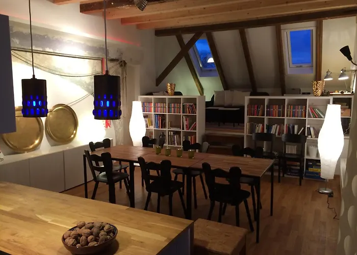 Loft-wohnung Mit Ausblick Und Terrasse Lägenhet