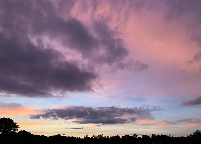 Loft-wohnung Mit Ausblick Und Terrasse Lägenhet *